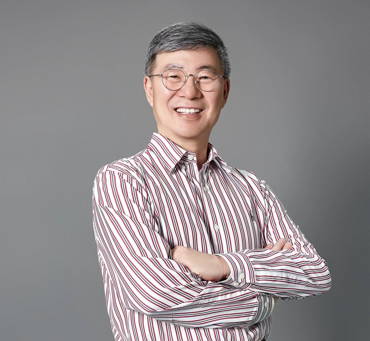 董事長照片2.jpg